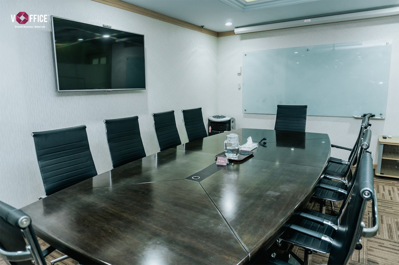 Graha Surveyor - Meeting Room 1